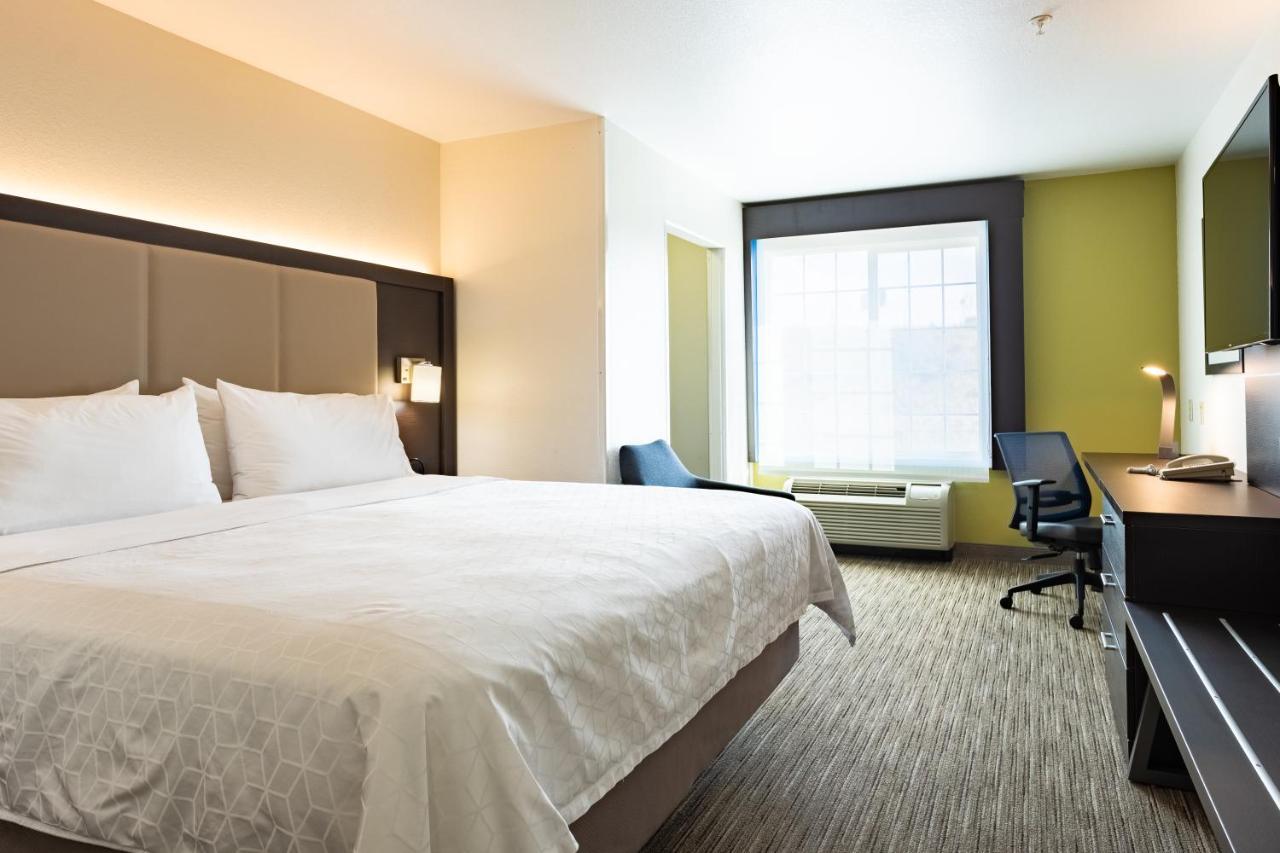 Holiday Inn Express Hotel & Suites Evanston By Ihg Esterno foto