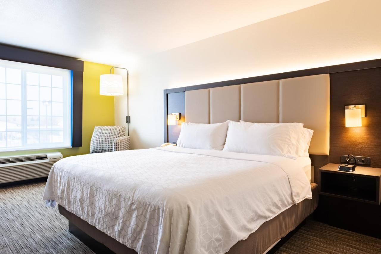 Holiday Inn Express Hotel & Suites Evanston By Ihg Esterno foto