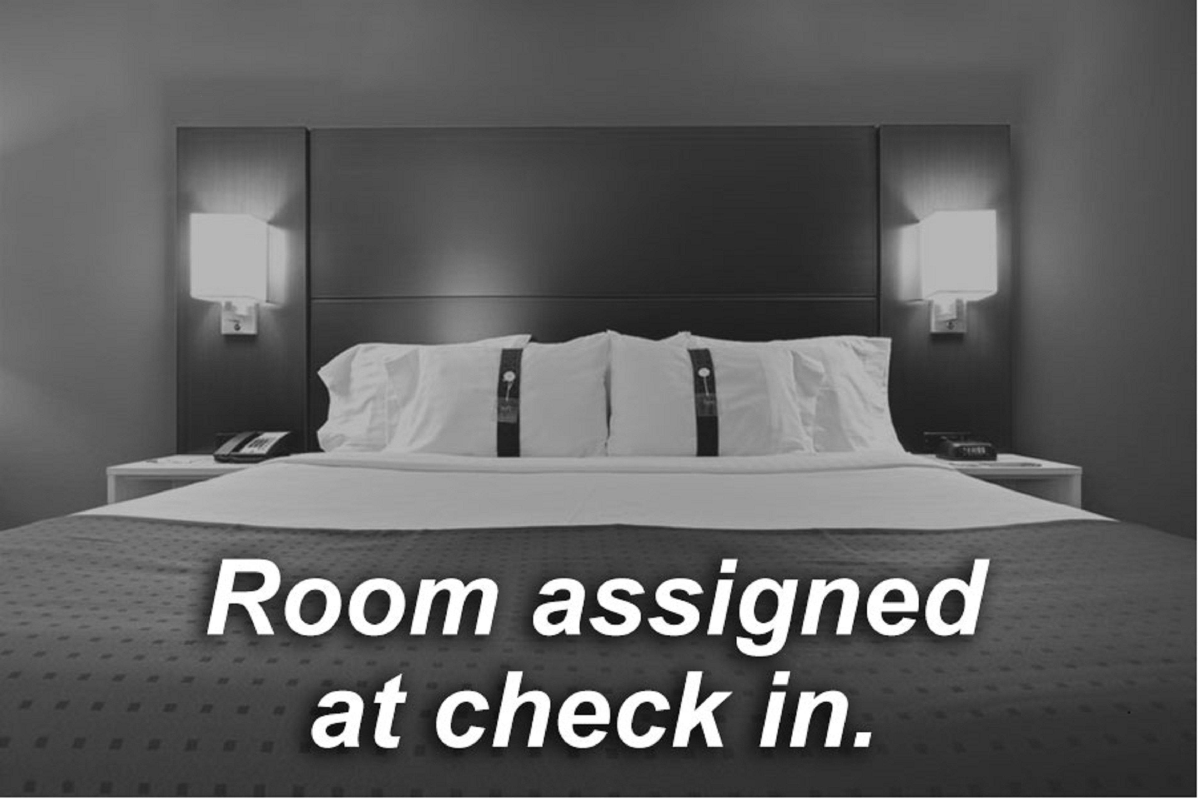 Holiday Inn Express Hotel & Suites Evanston By Ihg Esterno foto