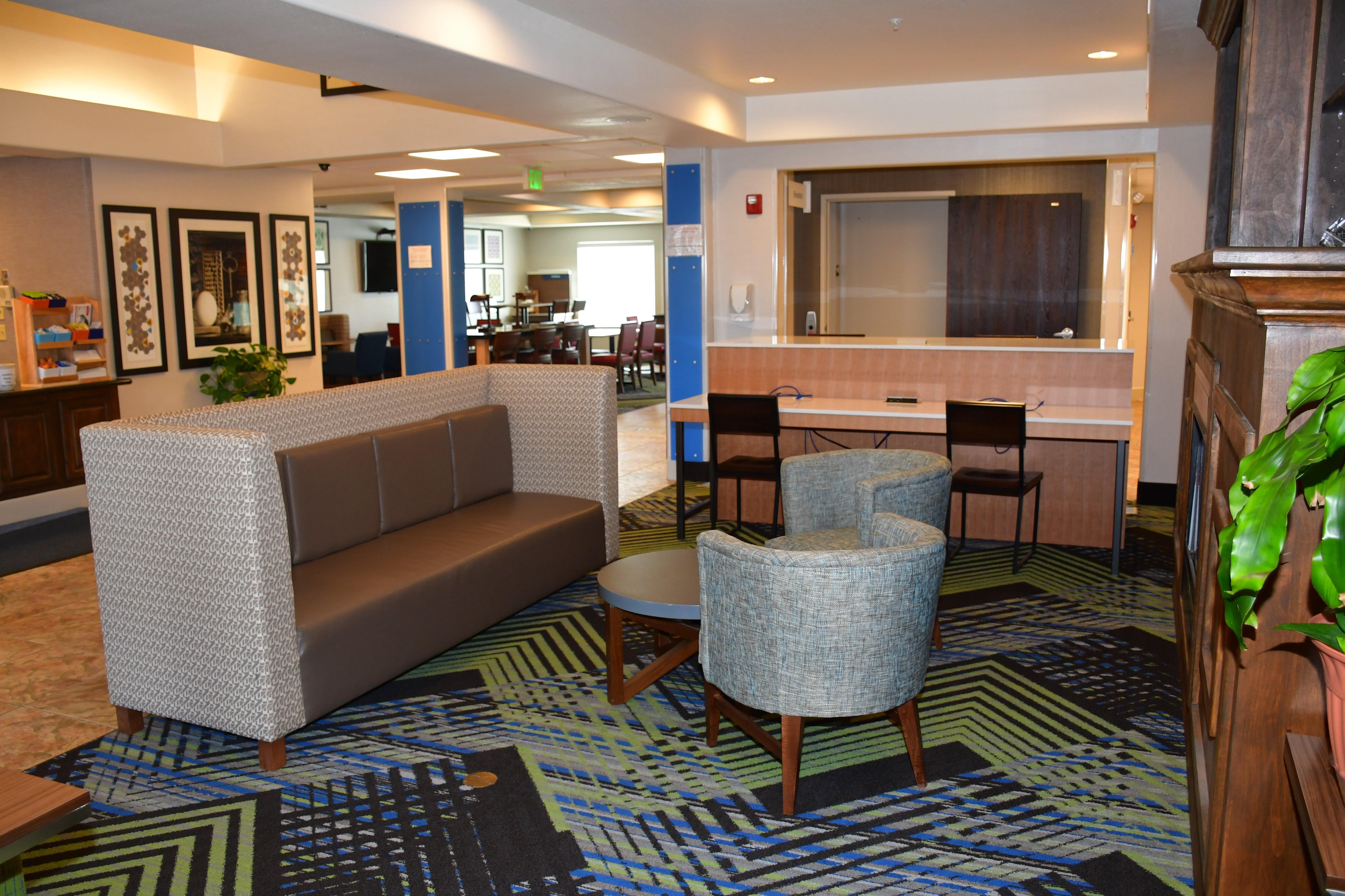 Holiday Inn Express Hotel & Suites Evanston By Ihg Esterno foto