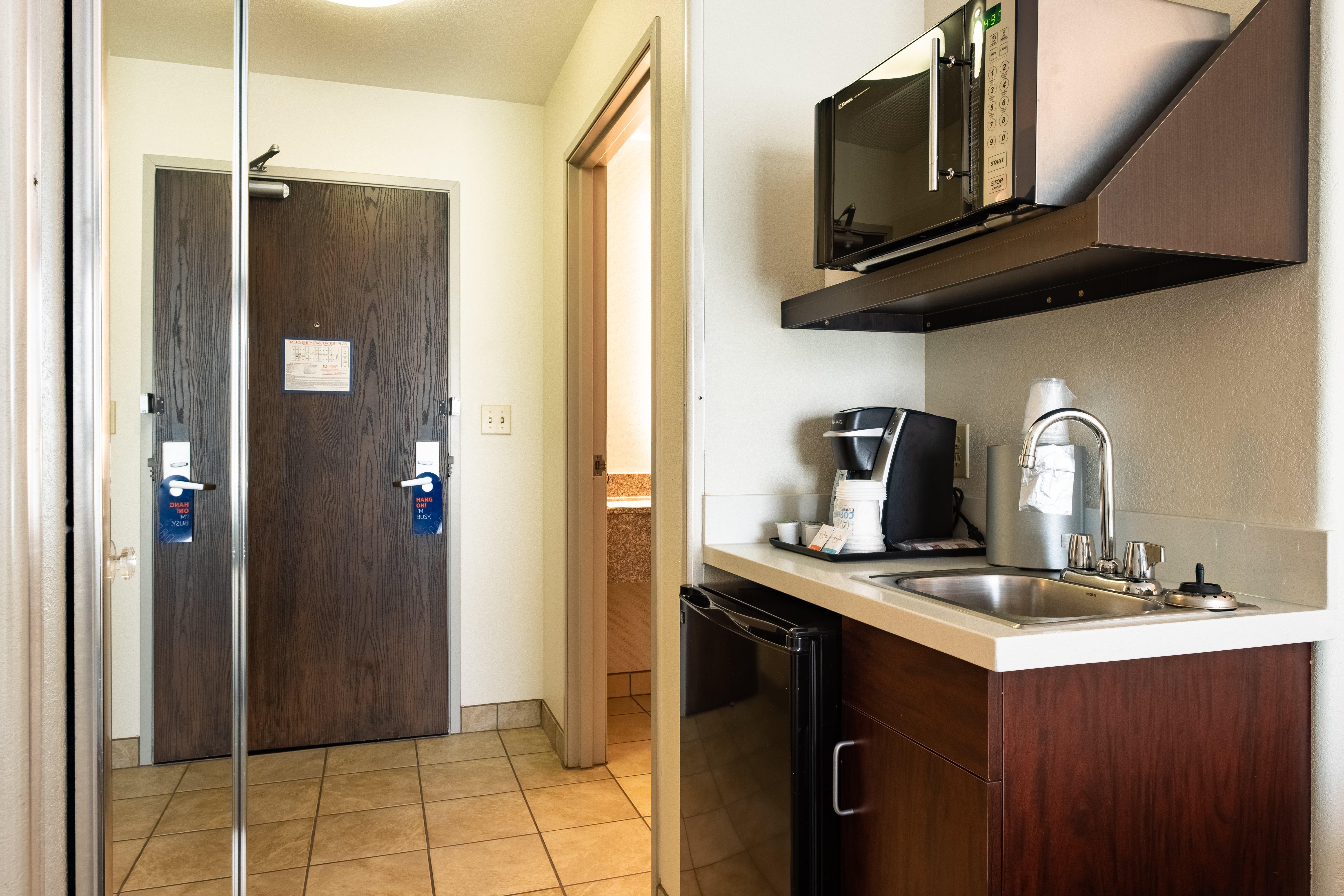 Holiday Inn Express Hotel & Suites Evanston By Ihg Esterno foto
