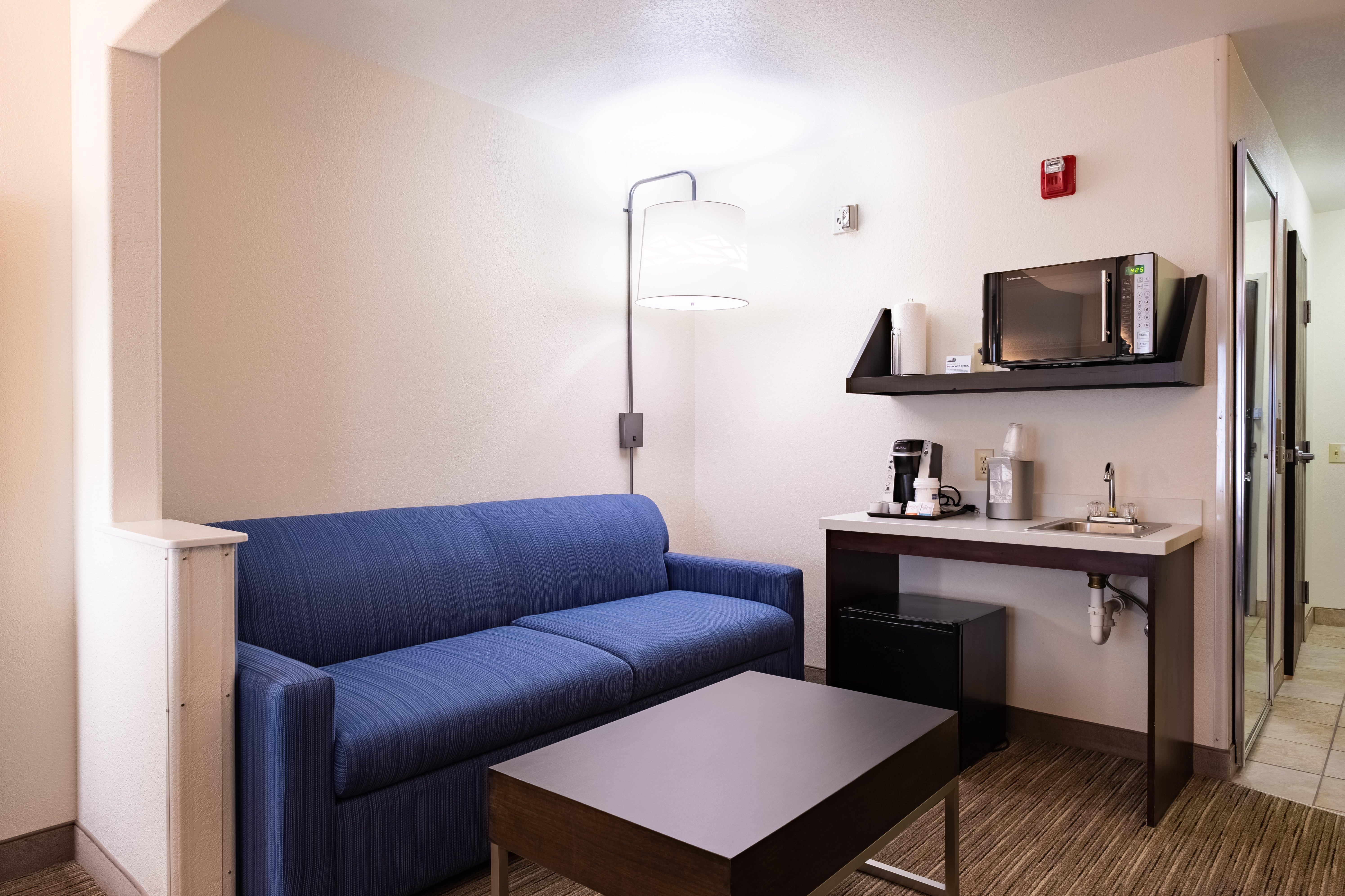 Holiday Inn Express Hotel & Suites Evanston By Ihg Esterno foto
