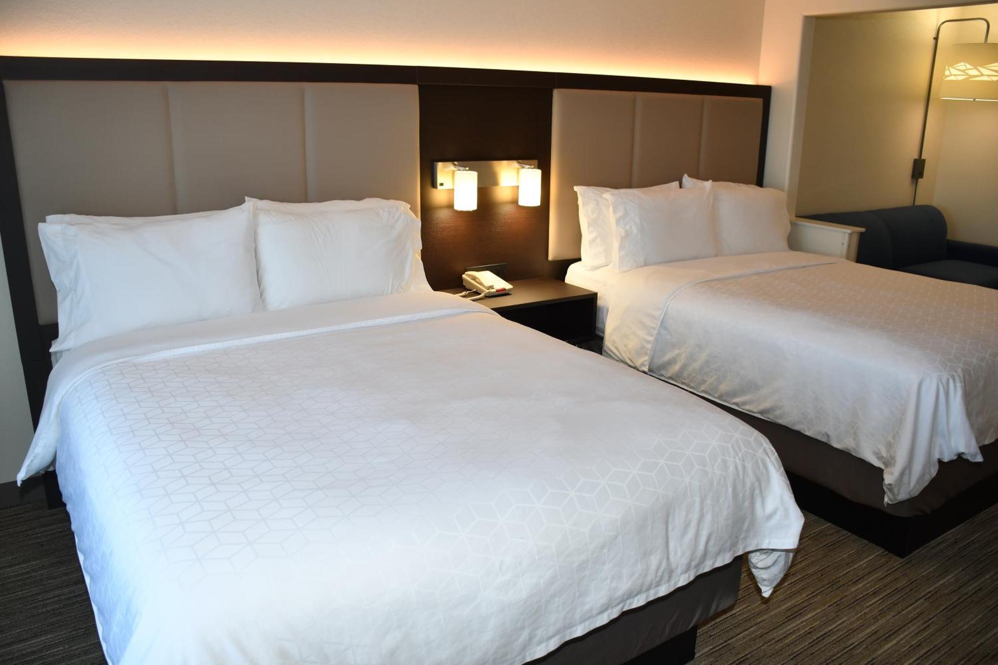 Holiday Inn Express Hotel & Suites Evanston By Ihg Camera foto