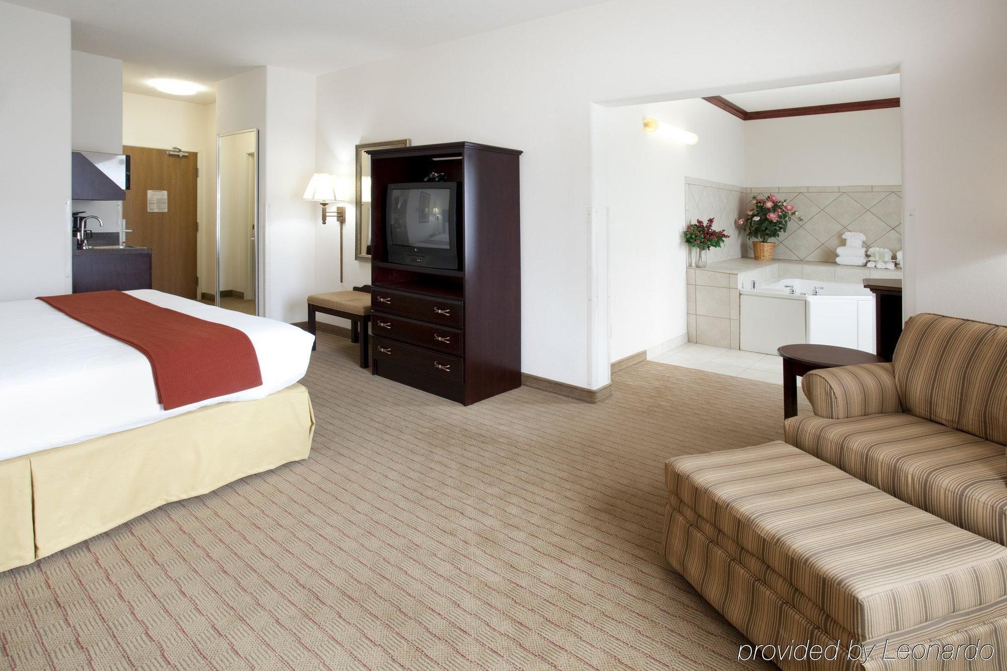 Holiday Inn Express Hotel & Suites Evanston By Ihg Camera foto